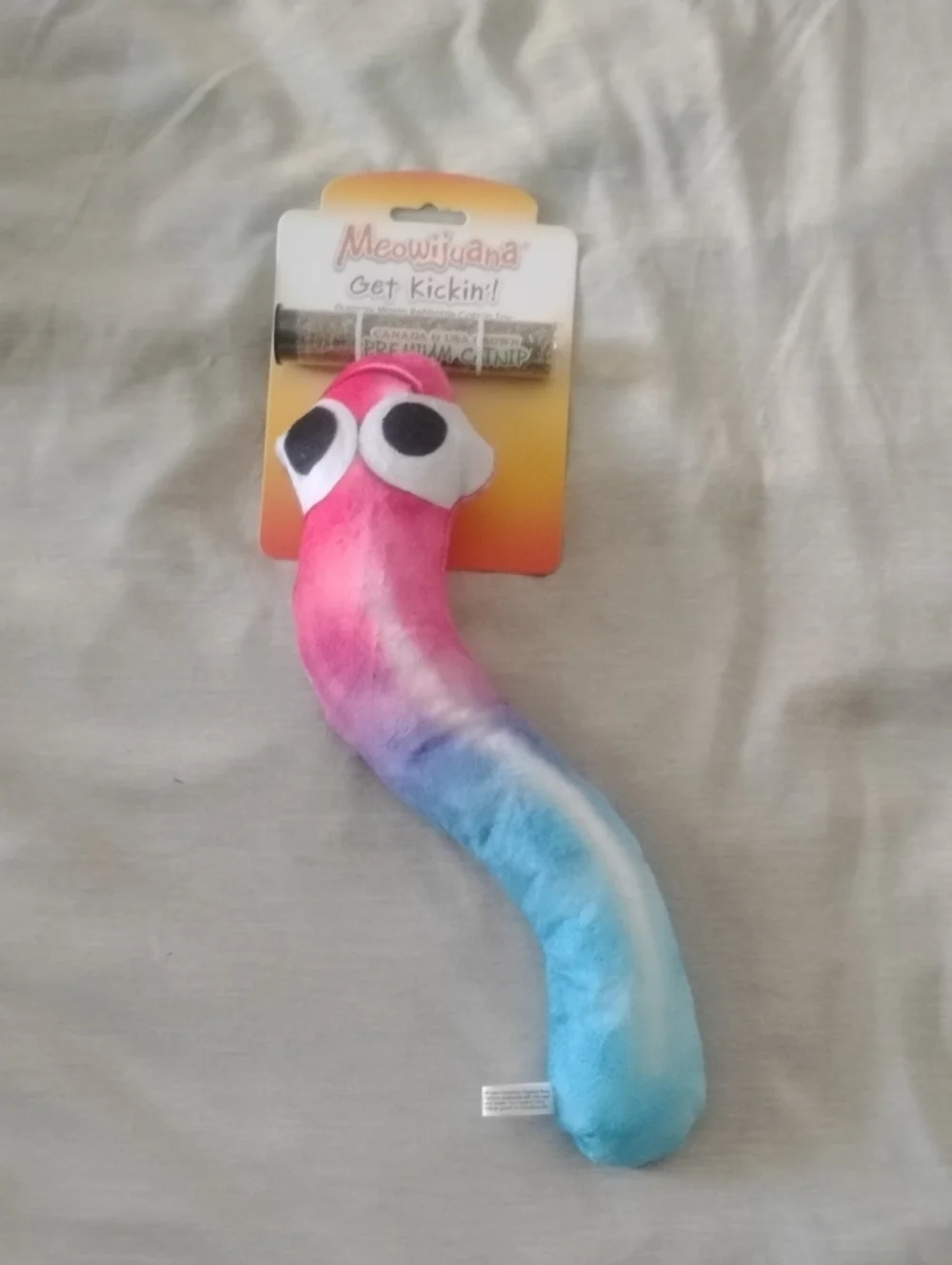 Gummy Worm Cat Kicker With Cat-nip